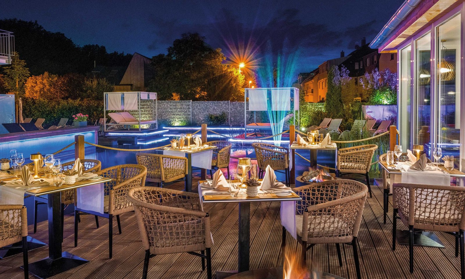 Lifestyle Resort Zum Kurfürsten, at the table
