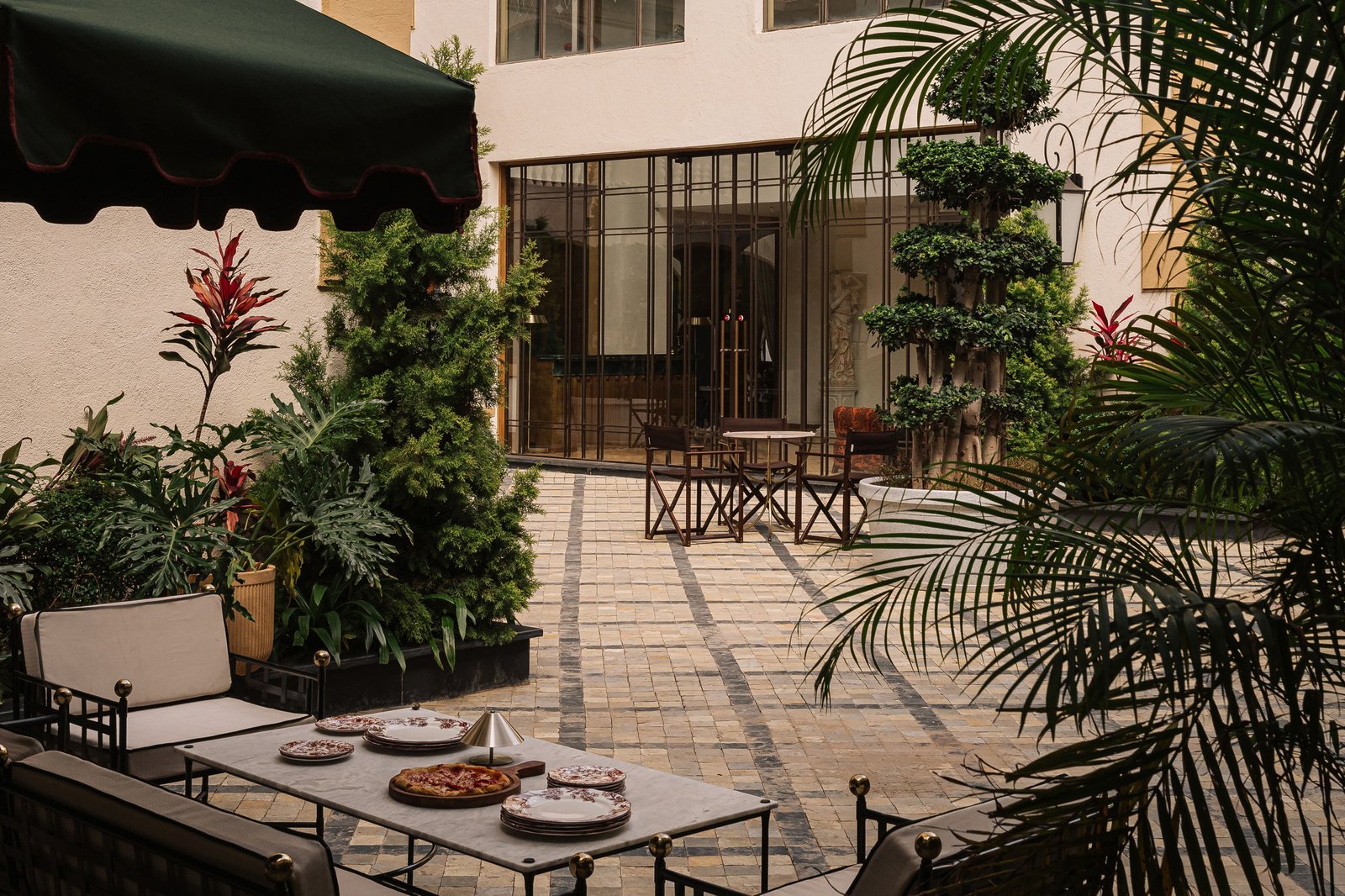 Hotel Irada: India’s First Design Hotel (Marriott), eat & drink