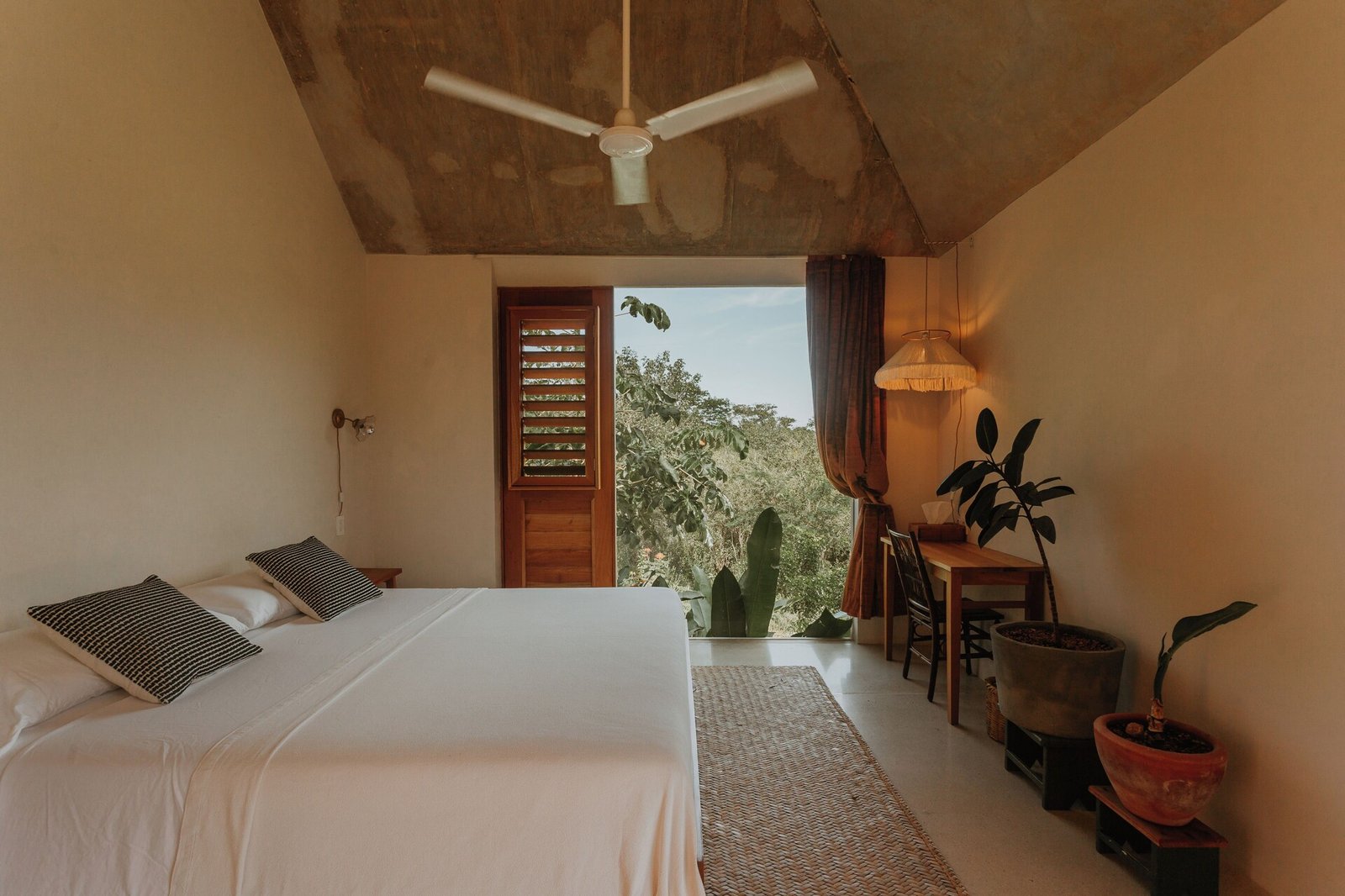 Galopina, rooms