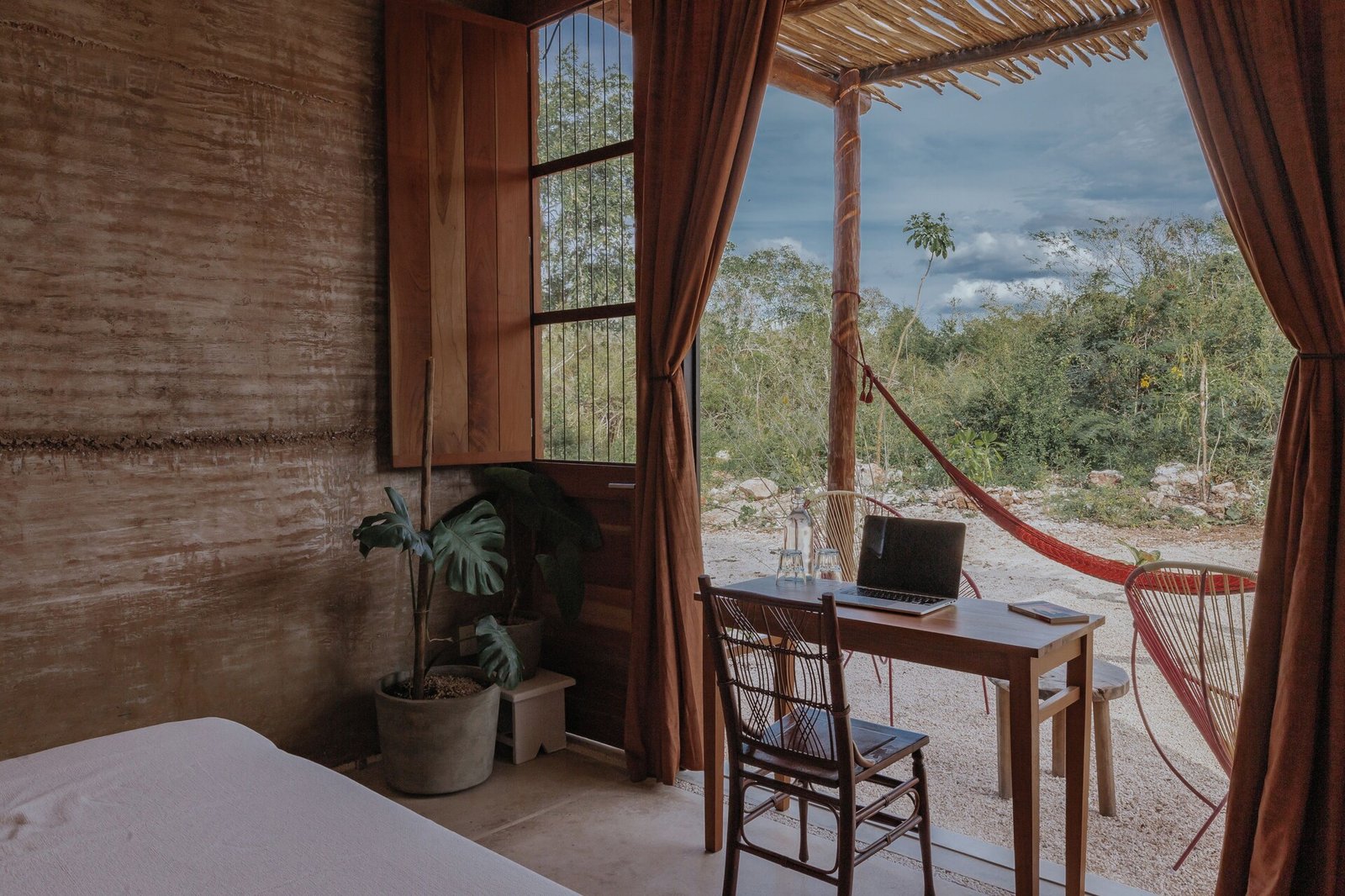 Galopina, rooms