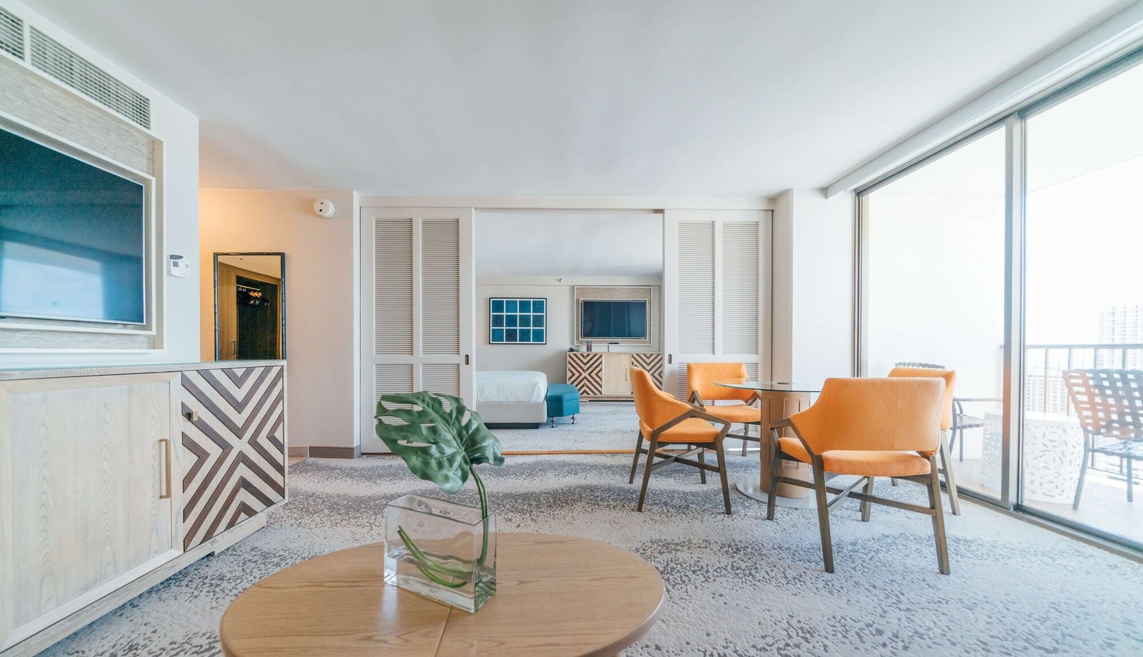 Outrigger Waikiki Beachcomber Hotel — rooms