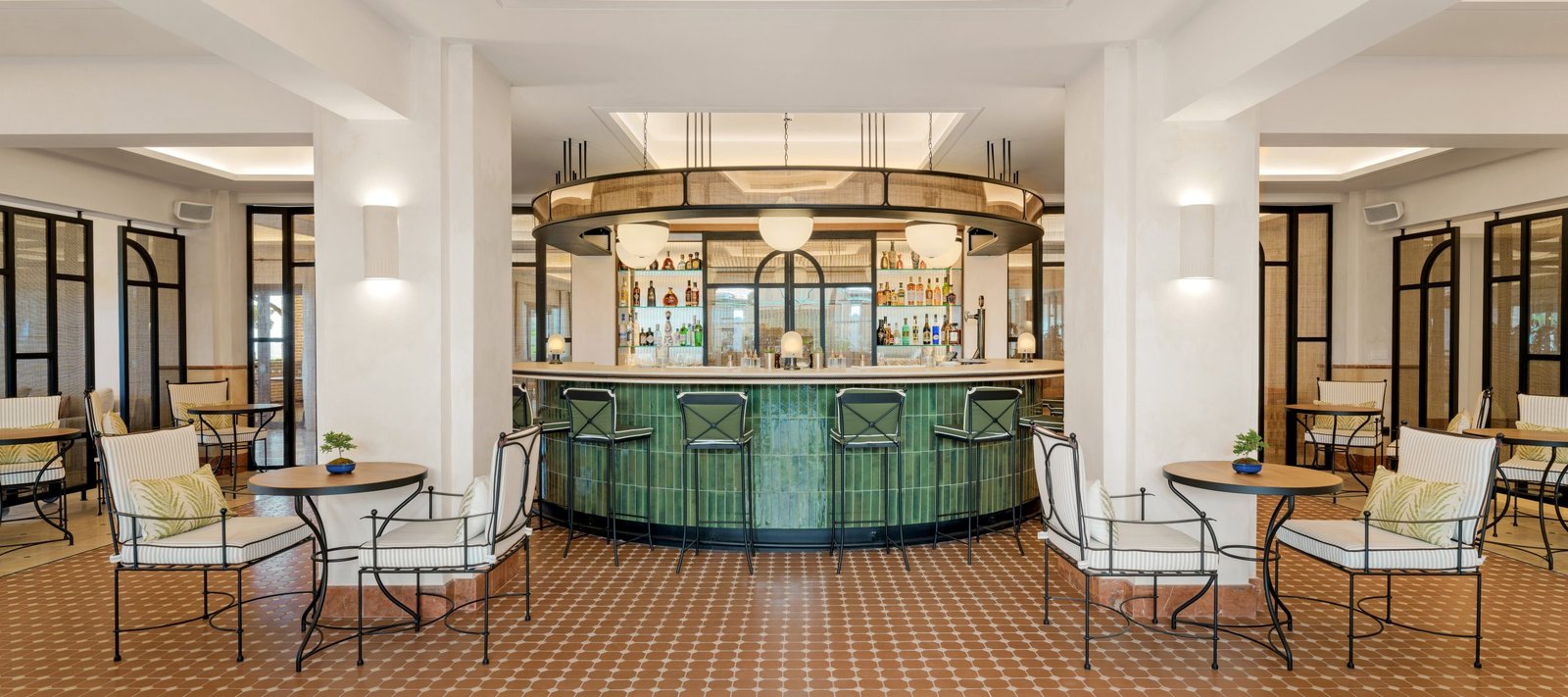 Gran Marbella Resort & Beach Club, eat and drink