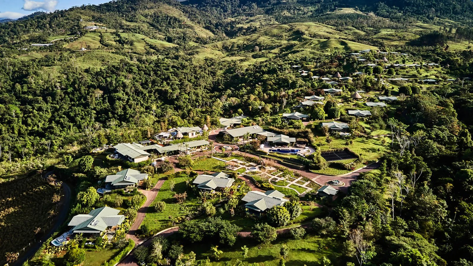 Hacienda AltaGracia, backstory