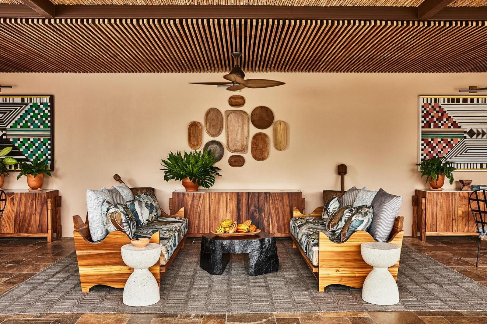 Hacienda AltaGracia, vibe