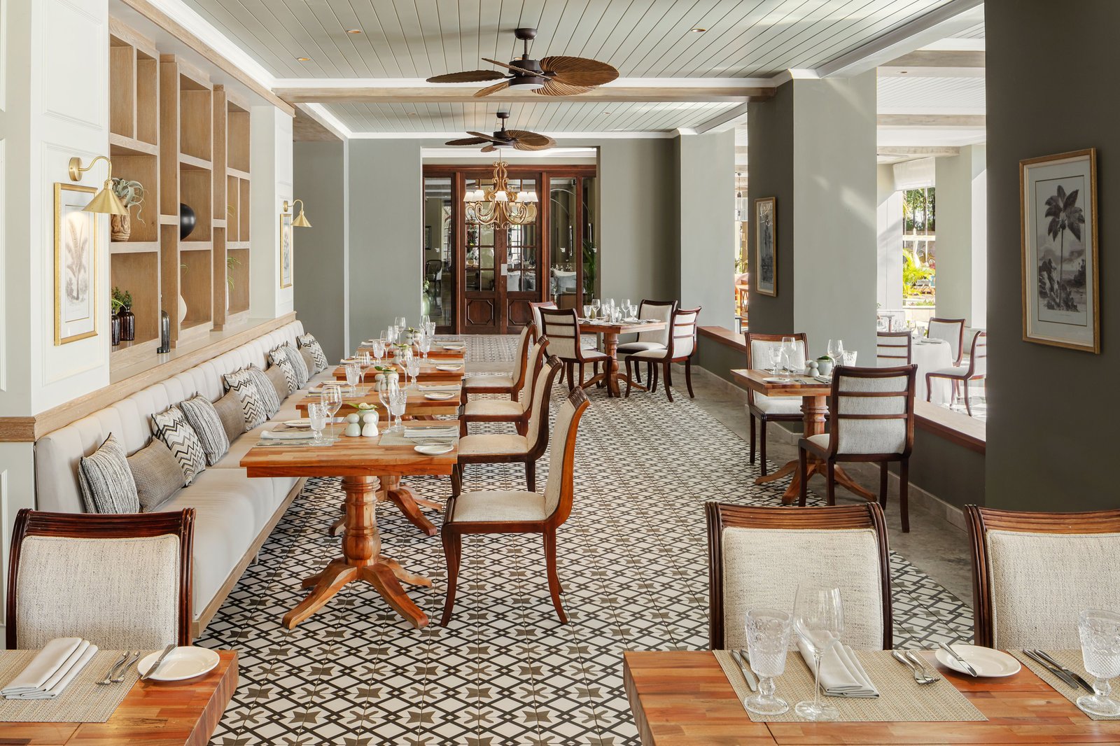 The St. Regis Le Morne Resort, Mauritius, at the table