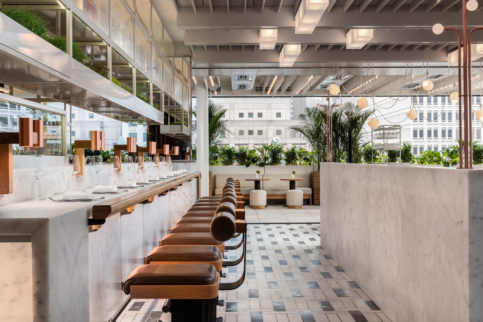 Four Seasons Hotel Montreal, at the table