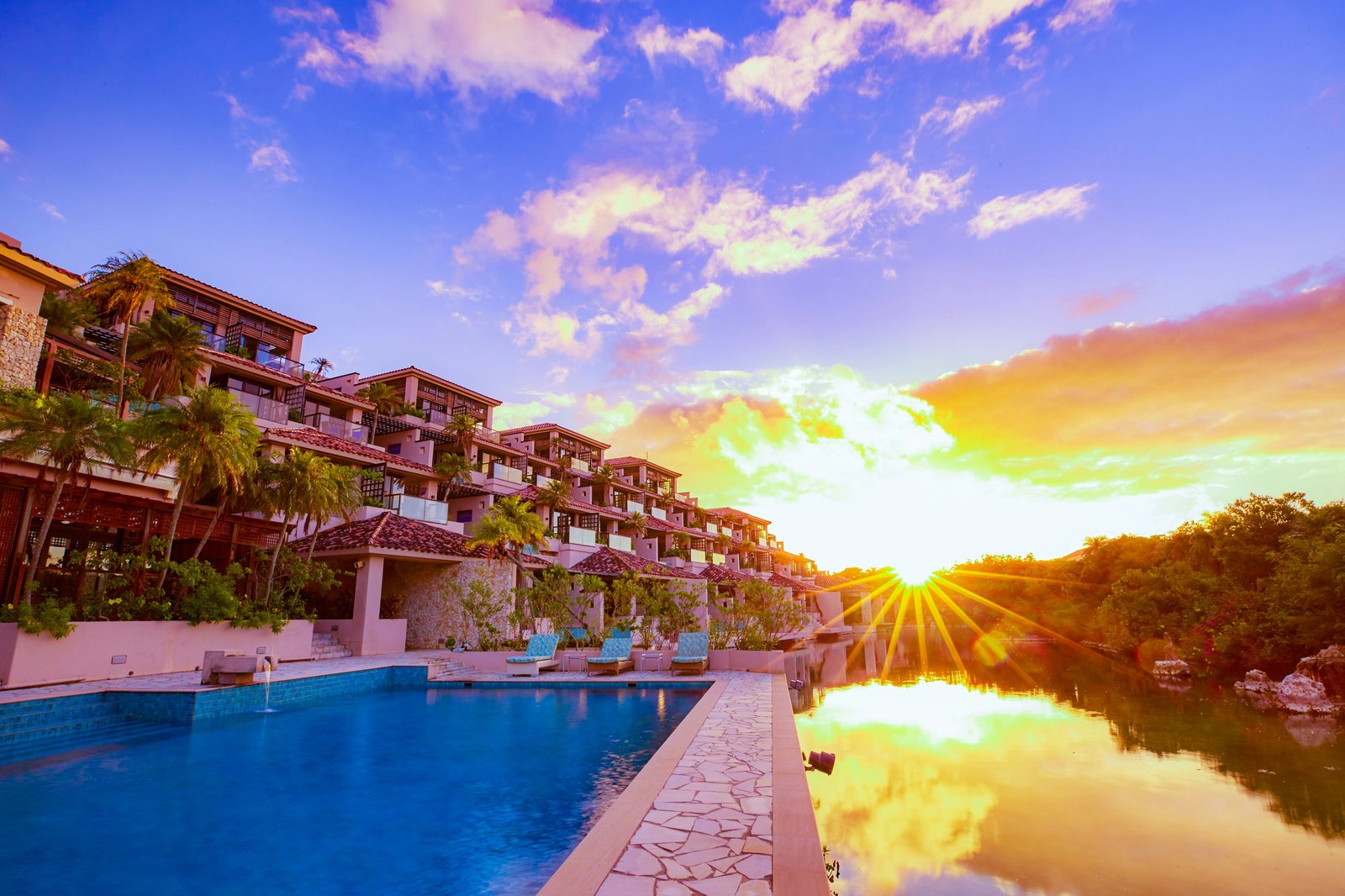 Shigira Bayside Suite Allamanda — vibe