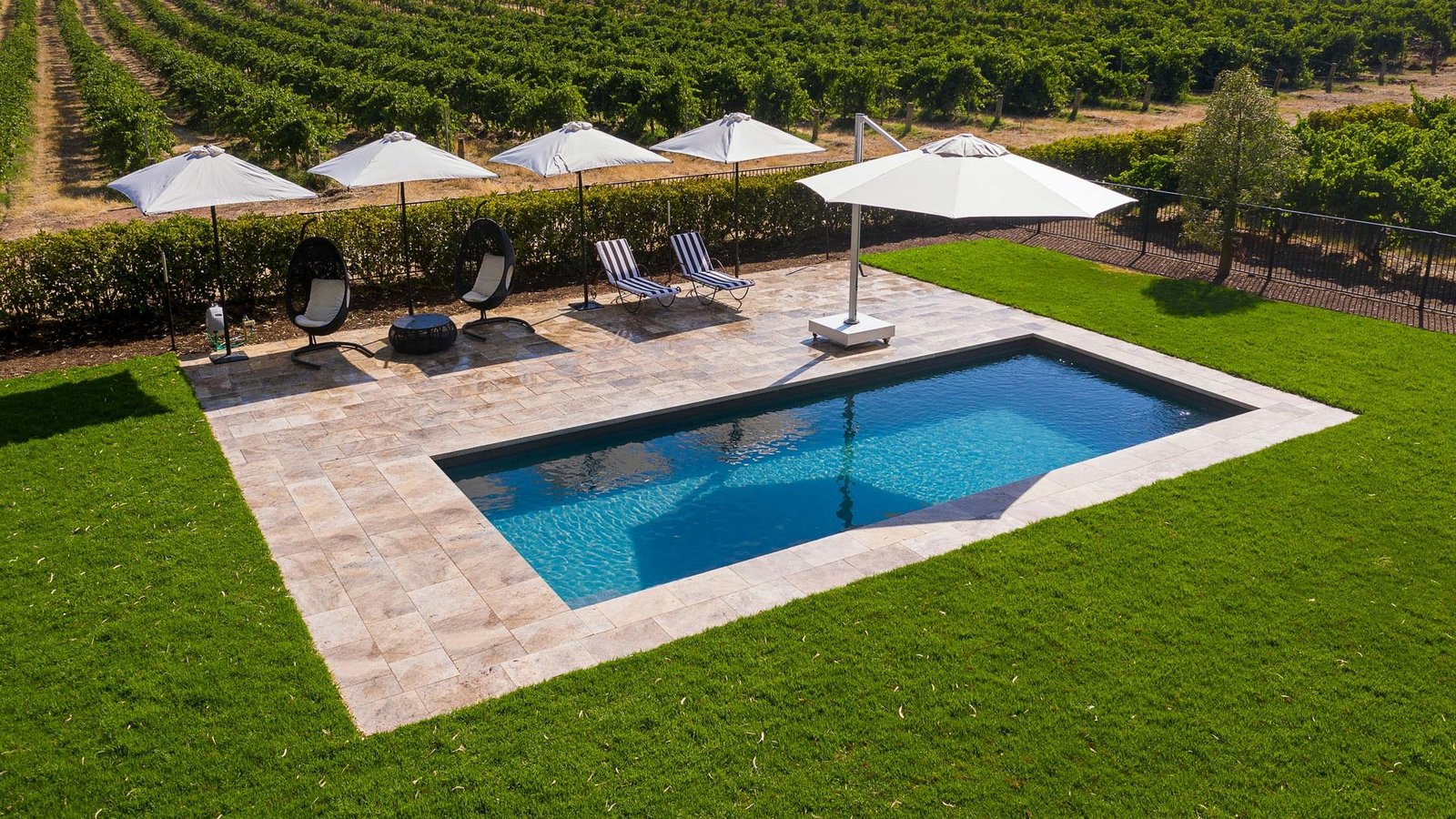 Le Mas Barossa, the pool