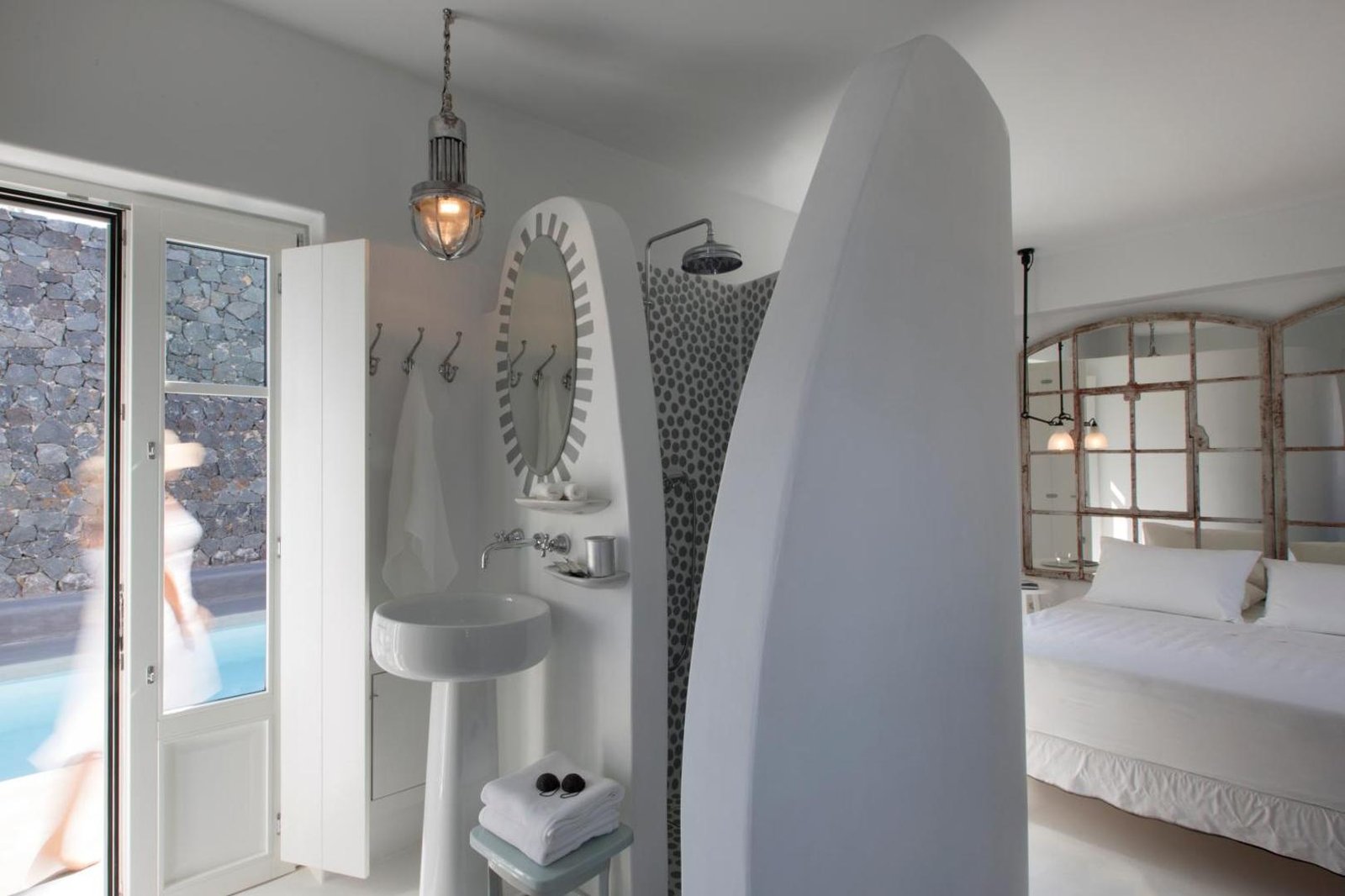 Erosantorini Estate, rooms
