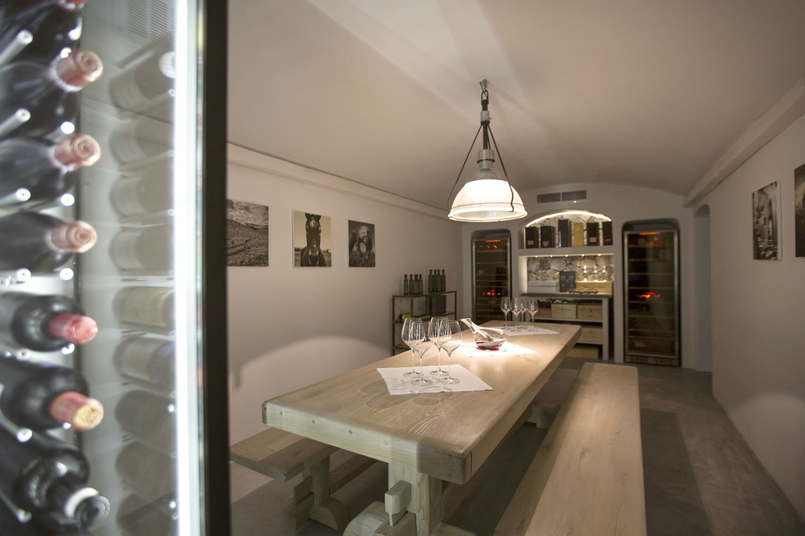 Erosantorini Estate, eat & drink