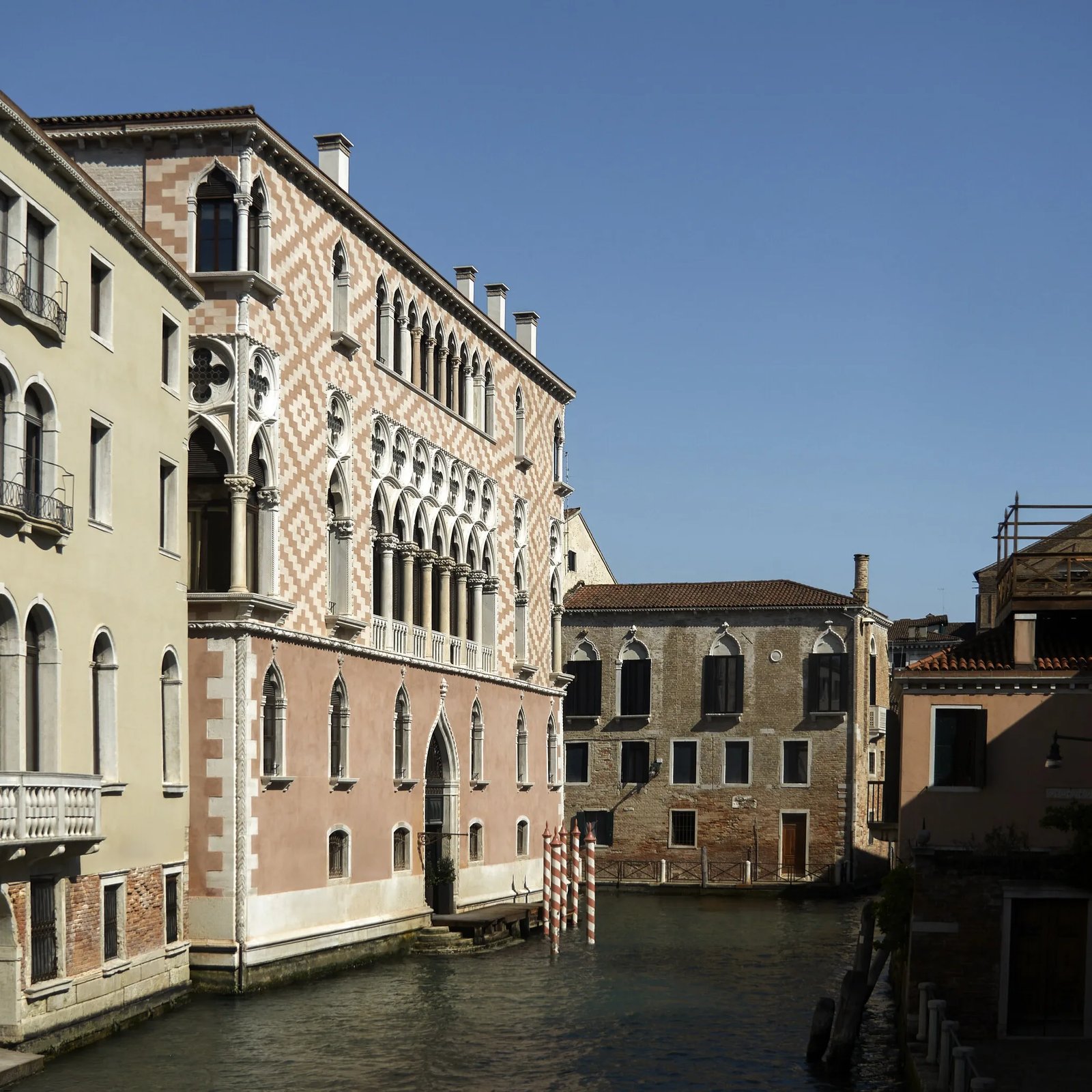 Orient Express Venezia, backstory