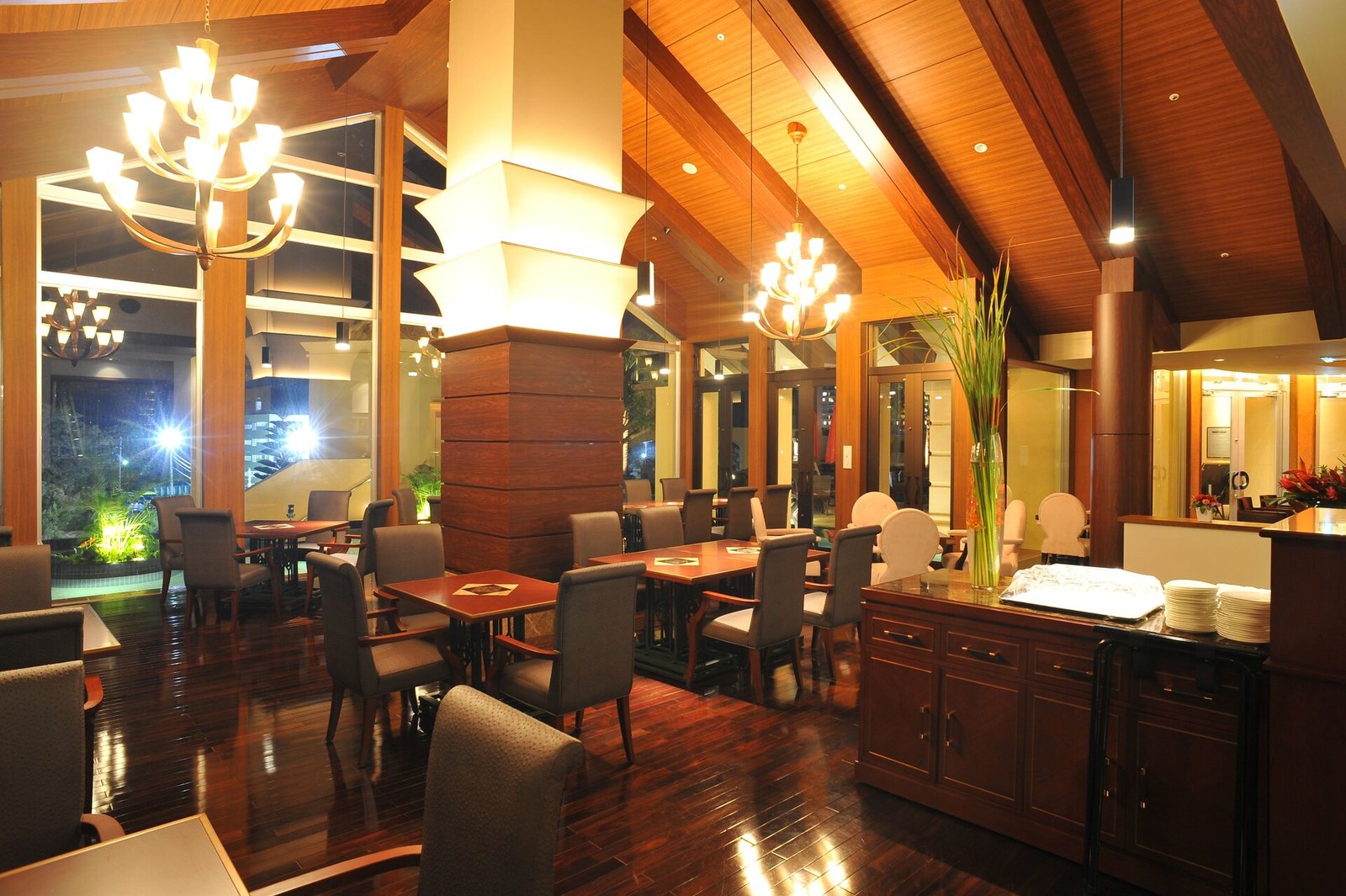 Okinawa Kariyushi Resort Exes Onna, the dining ten