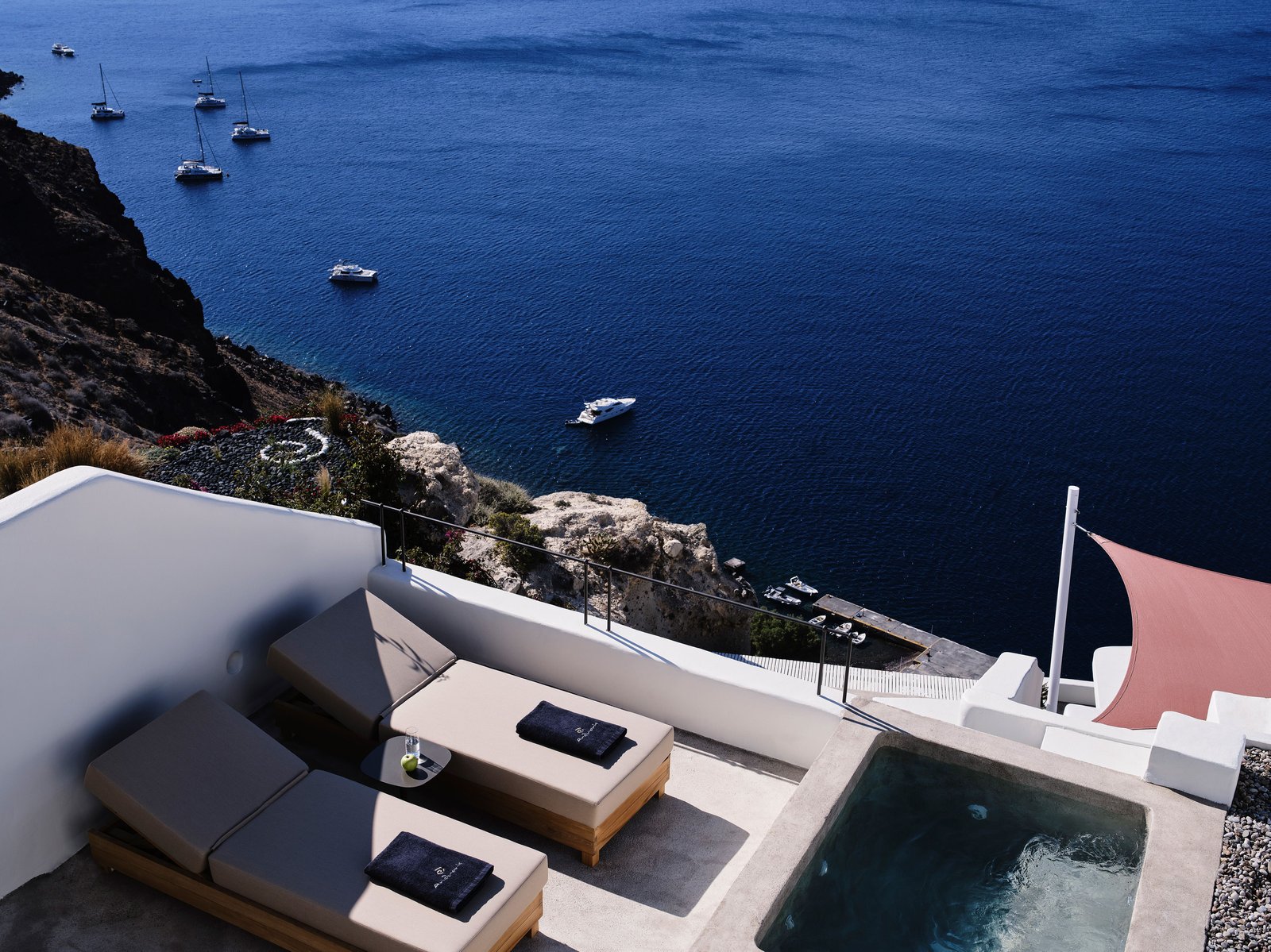 Andronis Luxury Suites, rooms
