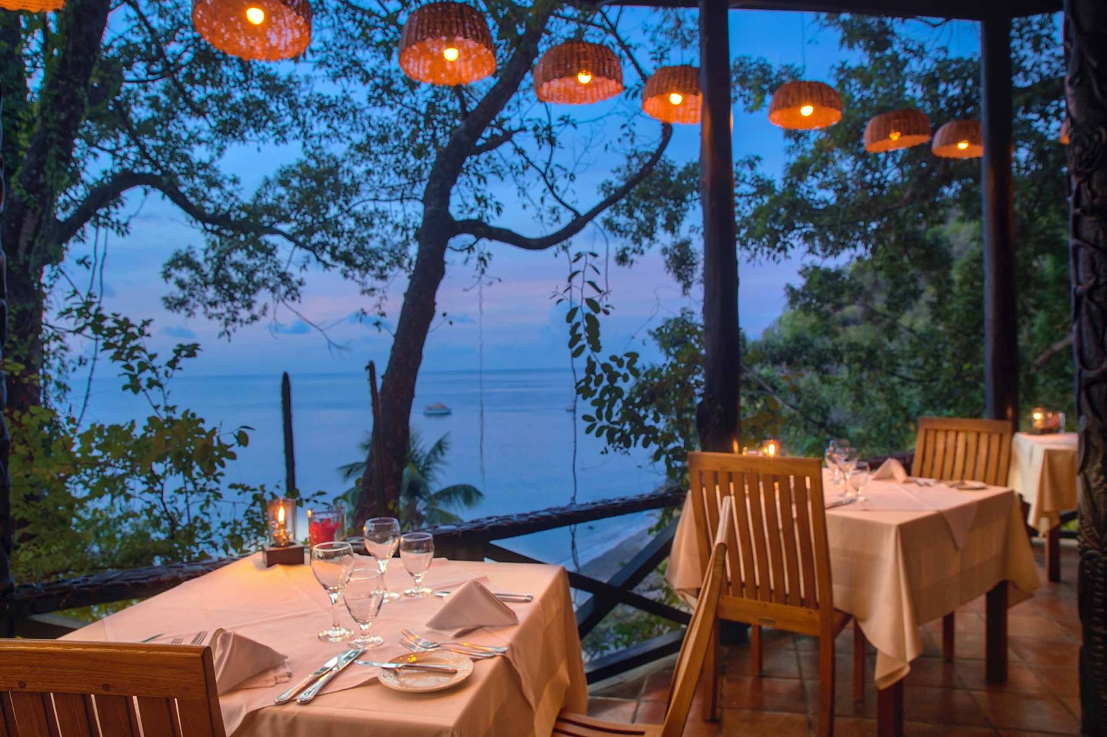 Anse Chastanet, treehouse restaurant