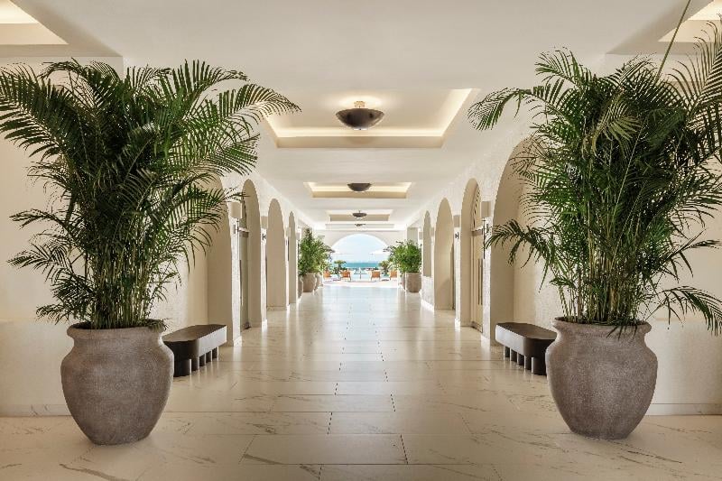 Aurora Anguilla Resort & Golf Club, vibe