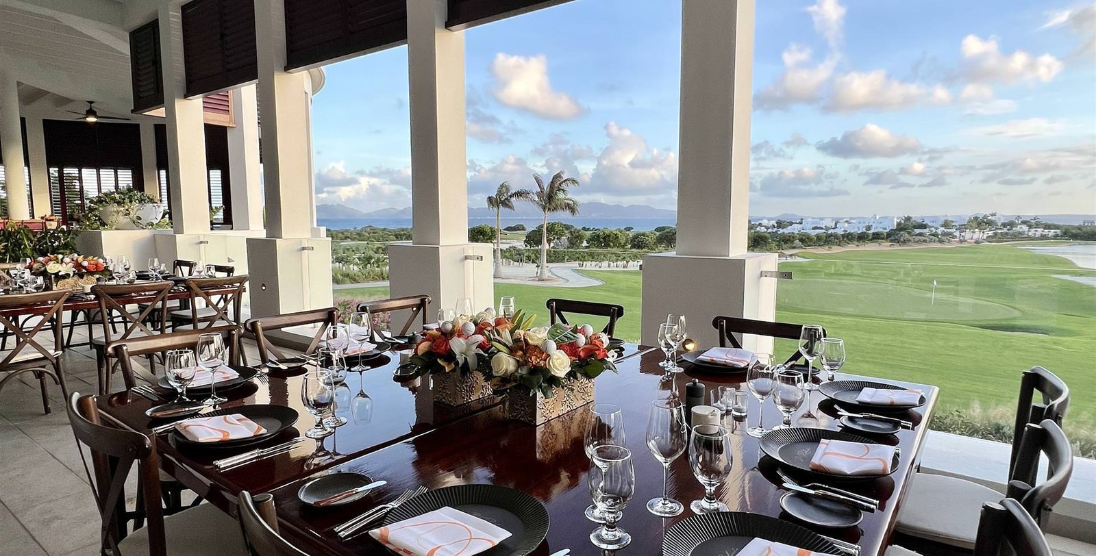 Aurora Anguilla Resort & Golf Club, eat & drink