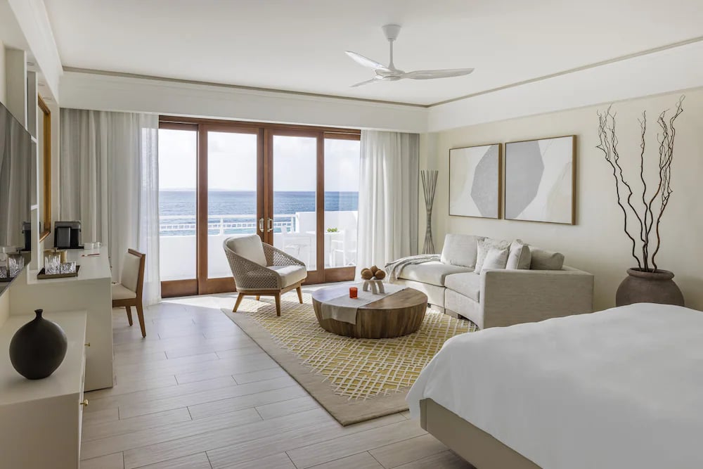 Aurora Anguilla Entertainment Complex, rooms