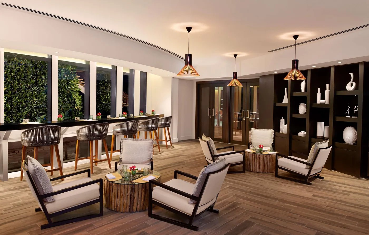 Banana Island Resort Doha by Anantara, eat & drink