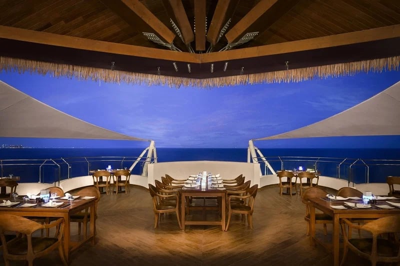 Banana Island Resort Doha by Anantara, eat & drink