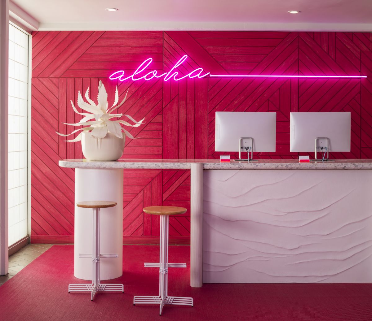 Shoreline Hotel Waikiki — backstory