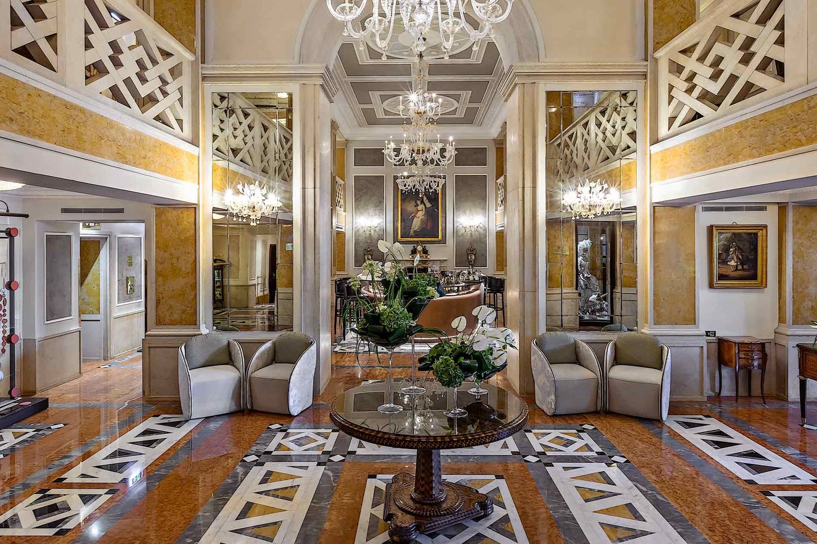 Baglioni hotel luna, vibe