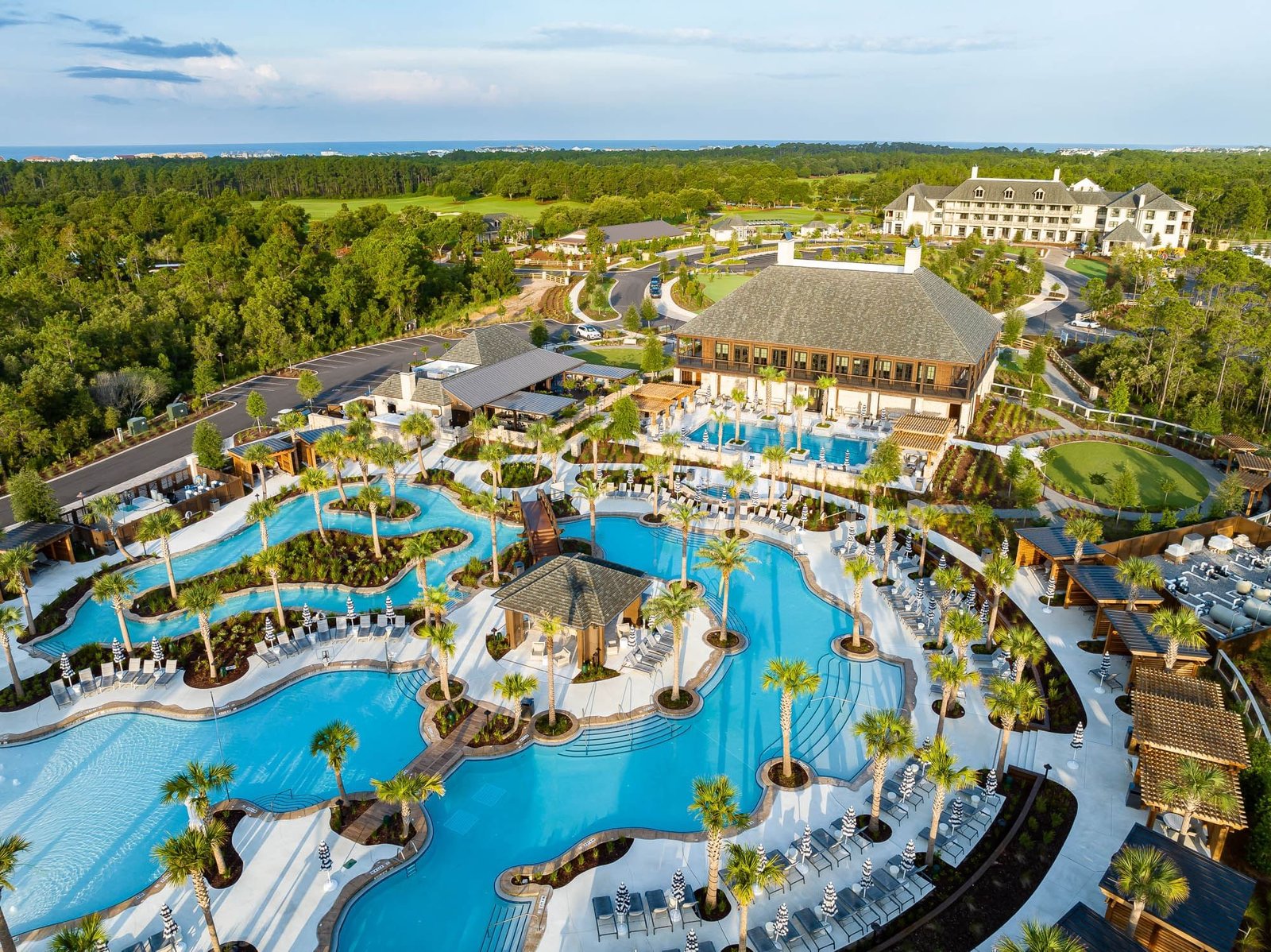 Camp Creek Inn, the pool