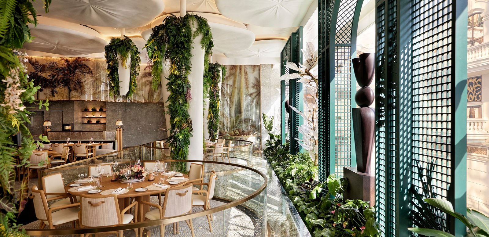 Capella at Galaxy Macau, botanica