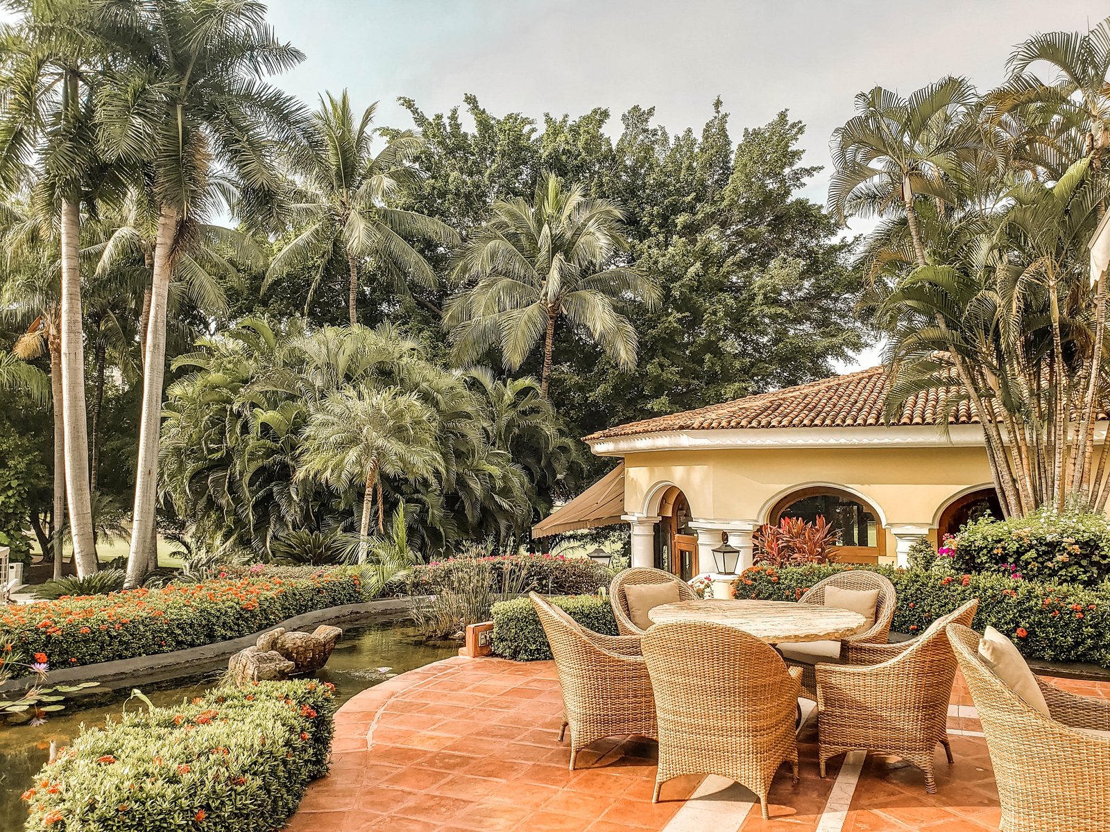 Casa Velas, eat & drink