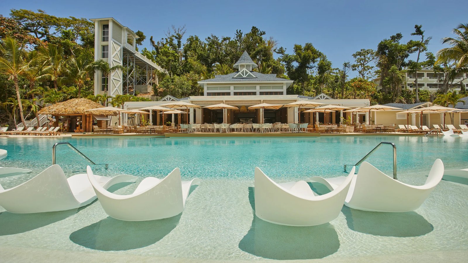 Cayo Levantado Resort