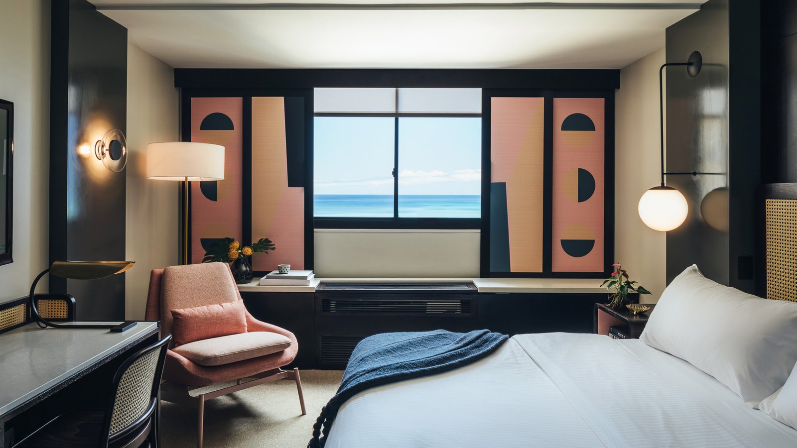 Hotel Renew Honolulu — rooms