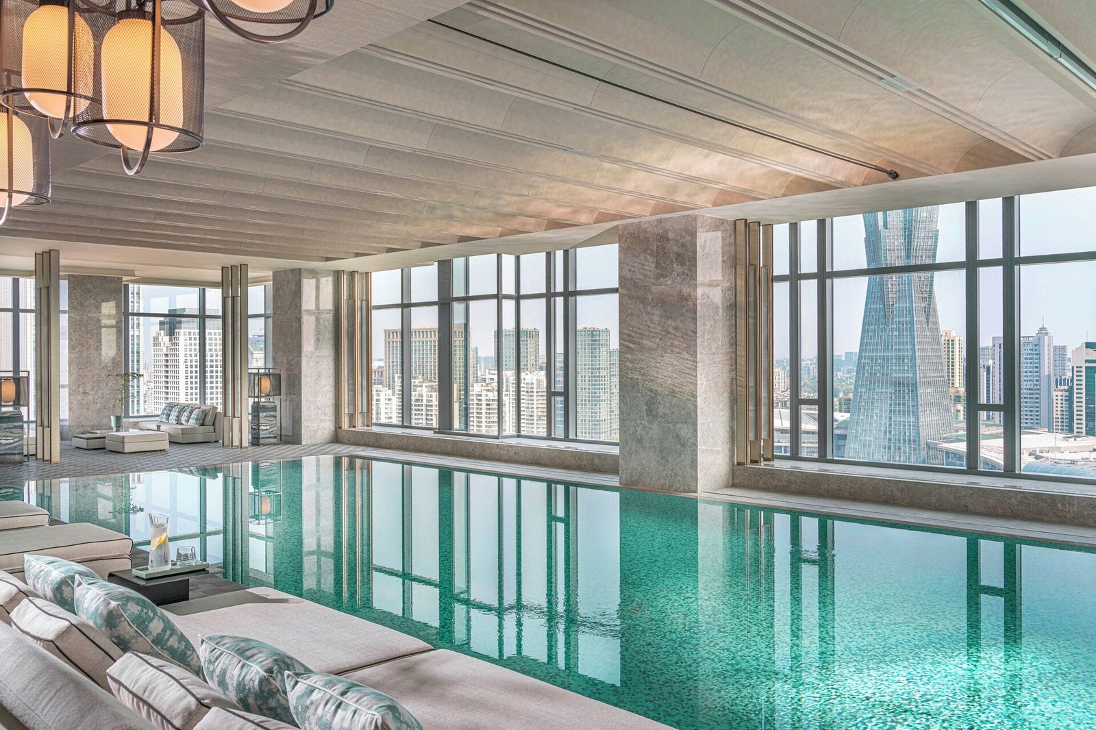 Four Seasons Hotel Hangzhou at Hangzhou Centre, the pool