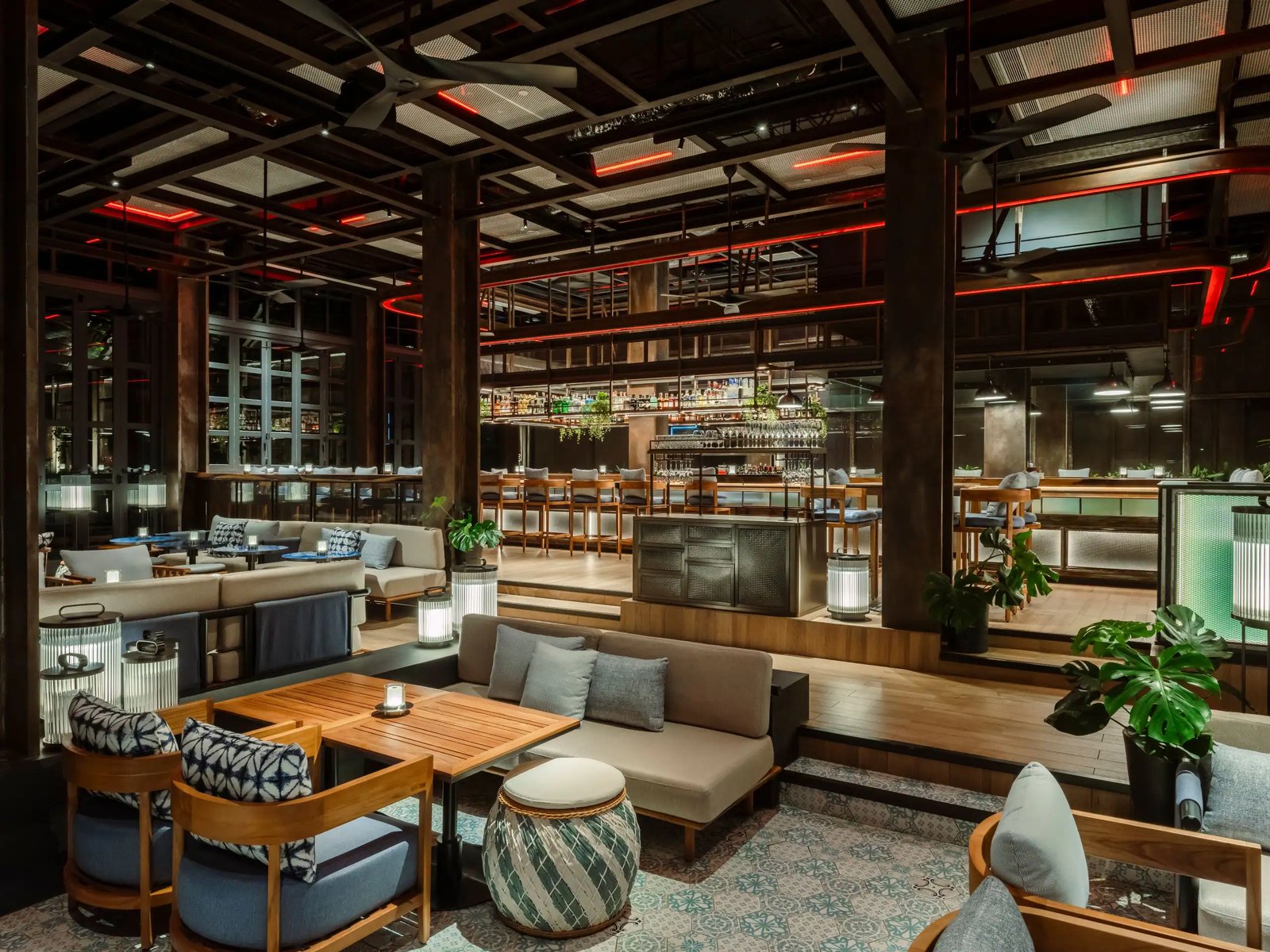 Hyatt Centric City Centre Kuala Lumpur, @21 rooftop bar