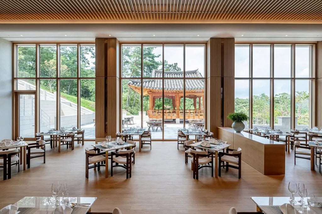 The Hanok Heritage, at the table