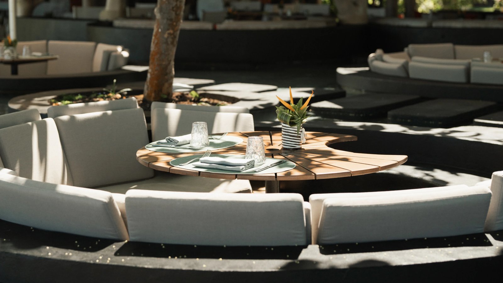 Conrad Bora Bora Nui, eat & drink