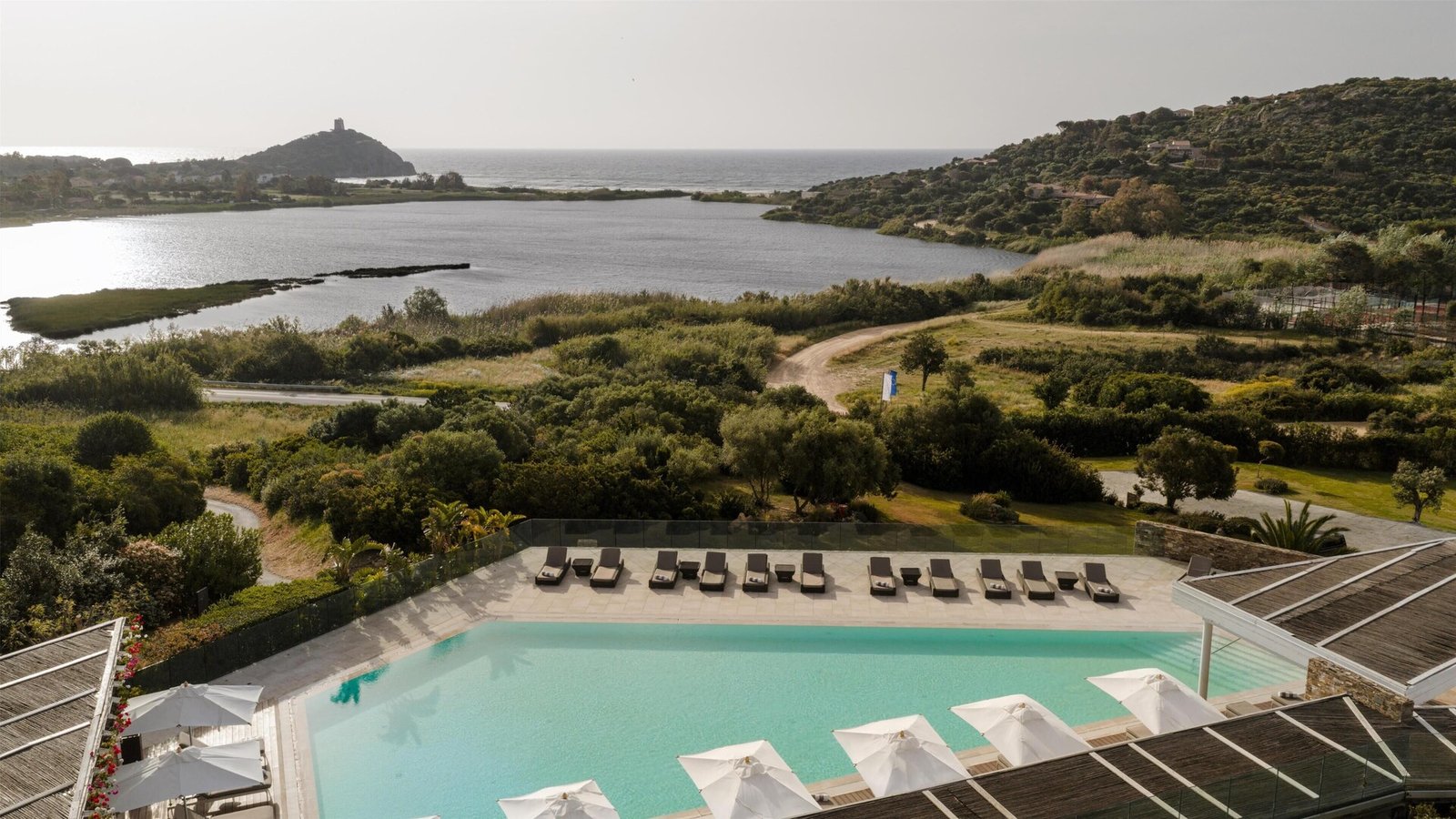 Conrad Chia Laguna Sardinia, the pool