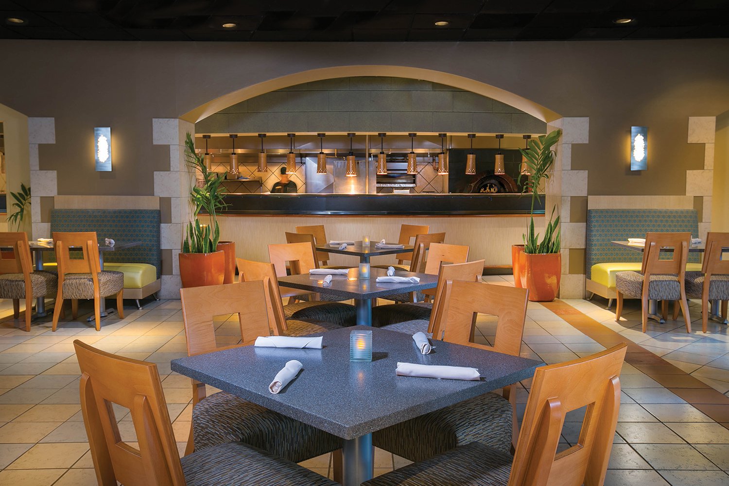 Hale Koa Hotel — eat & drink