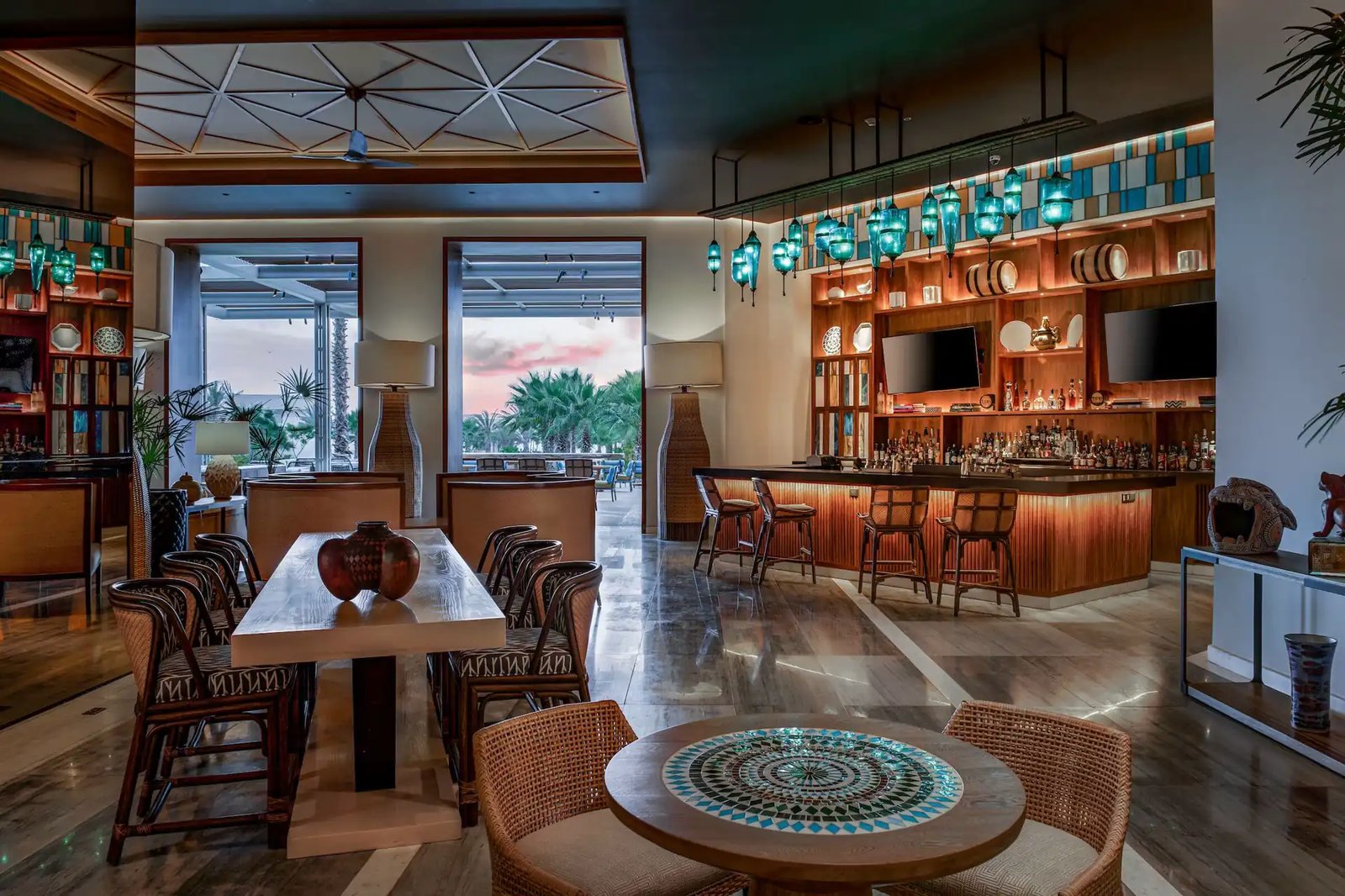 Conrad Punta de Mita, eat & drink
