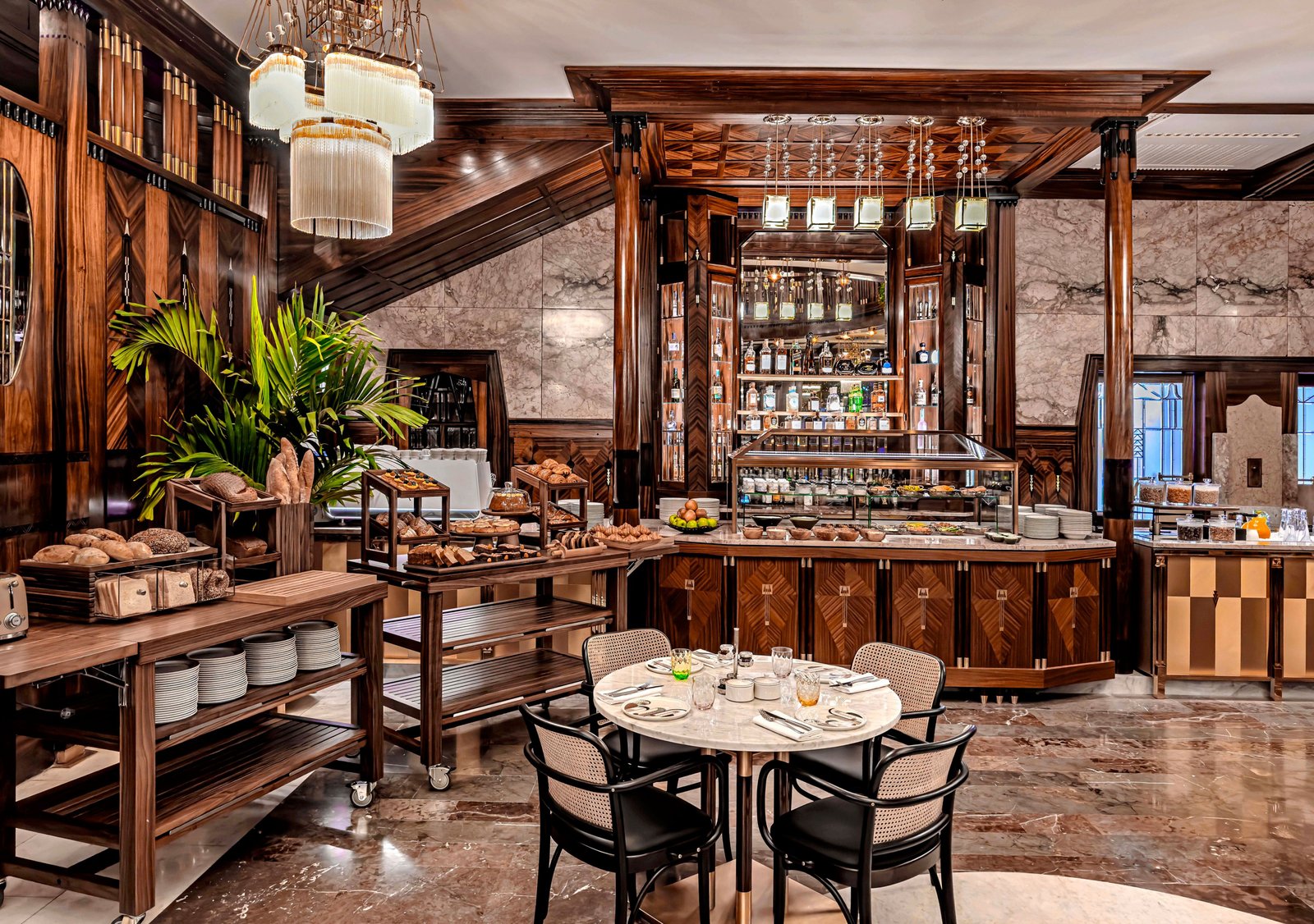 W Prague, le petit beefbar au grand café