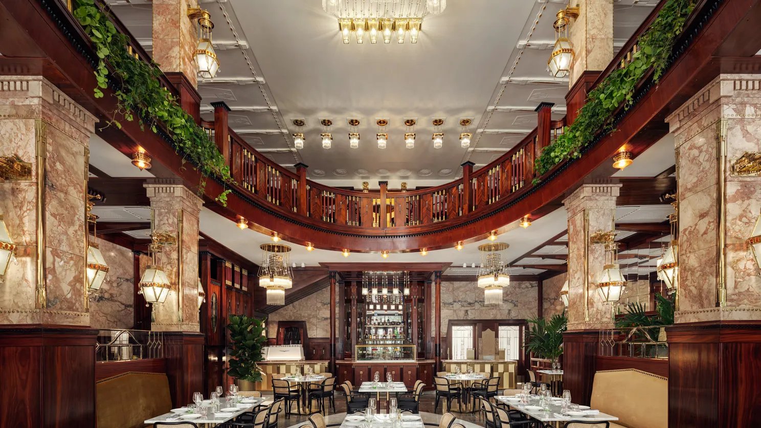 W Prague, le petit beefbar au grand café