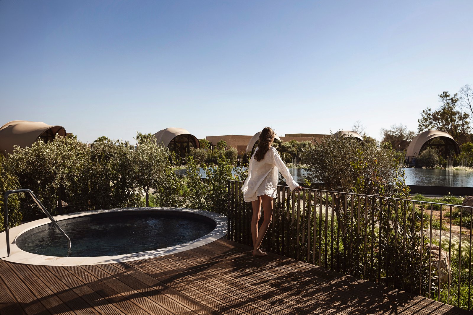 91 Athens Riviera, the pool