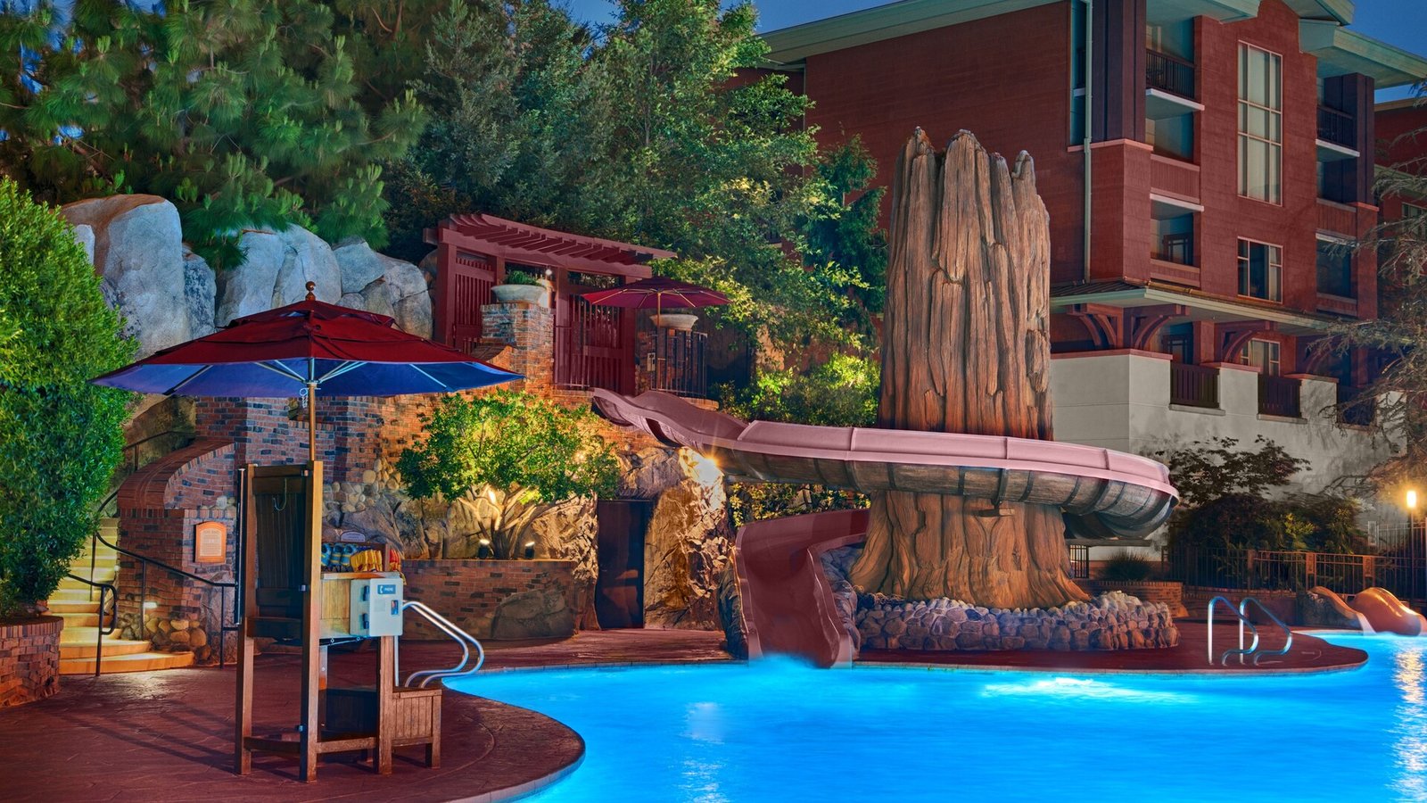 Disney's Grand Californian Hotel & Spa, the pool