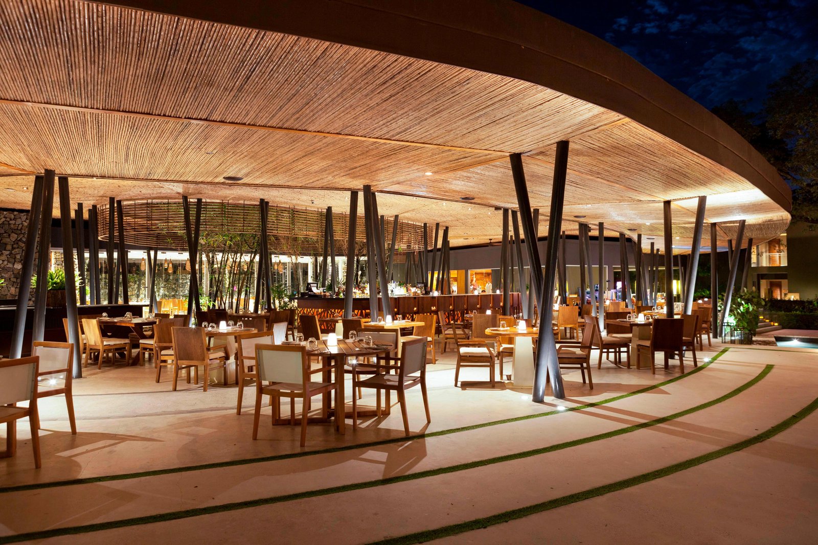 El Mangroove, Autograph Collection, eat & drink