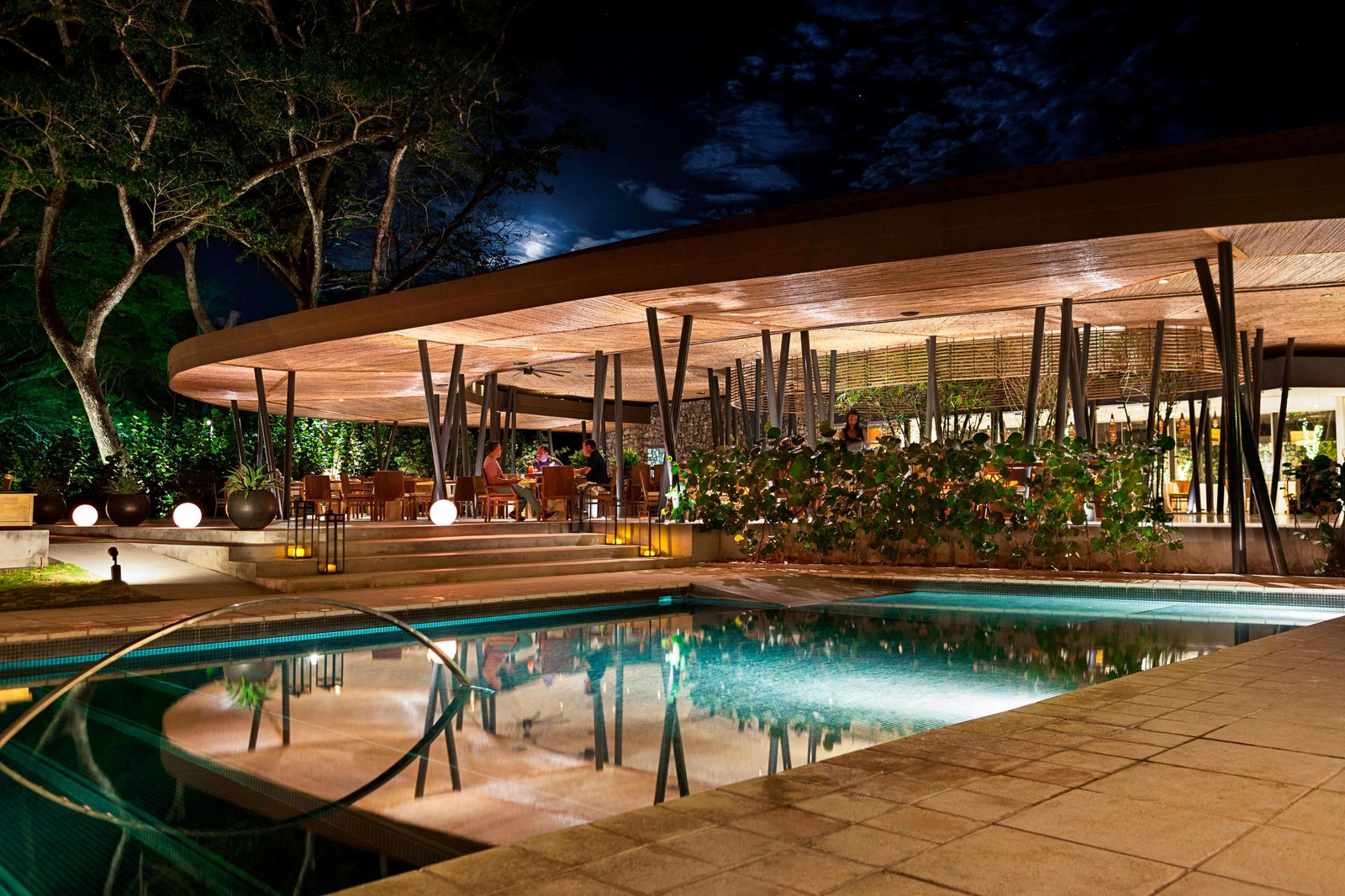 El Mangroove, Autograph Collection, eat & drink