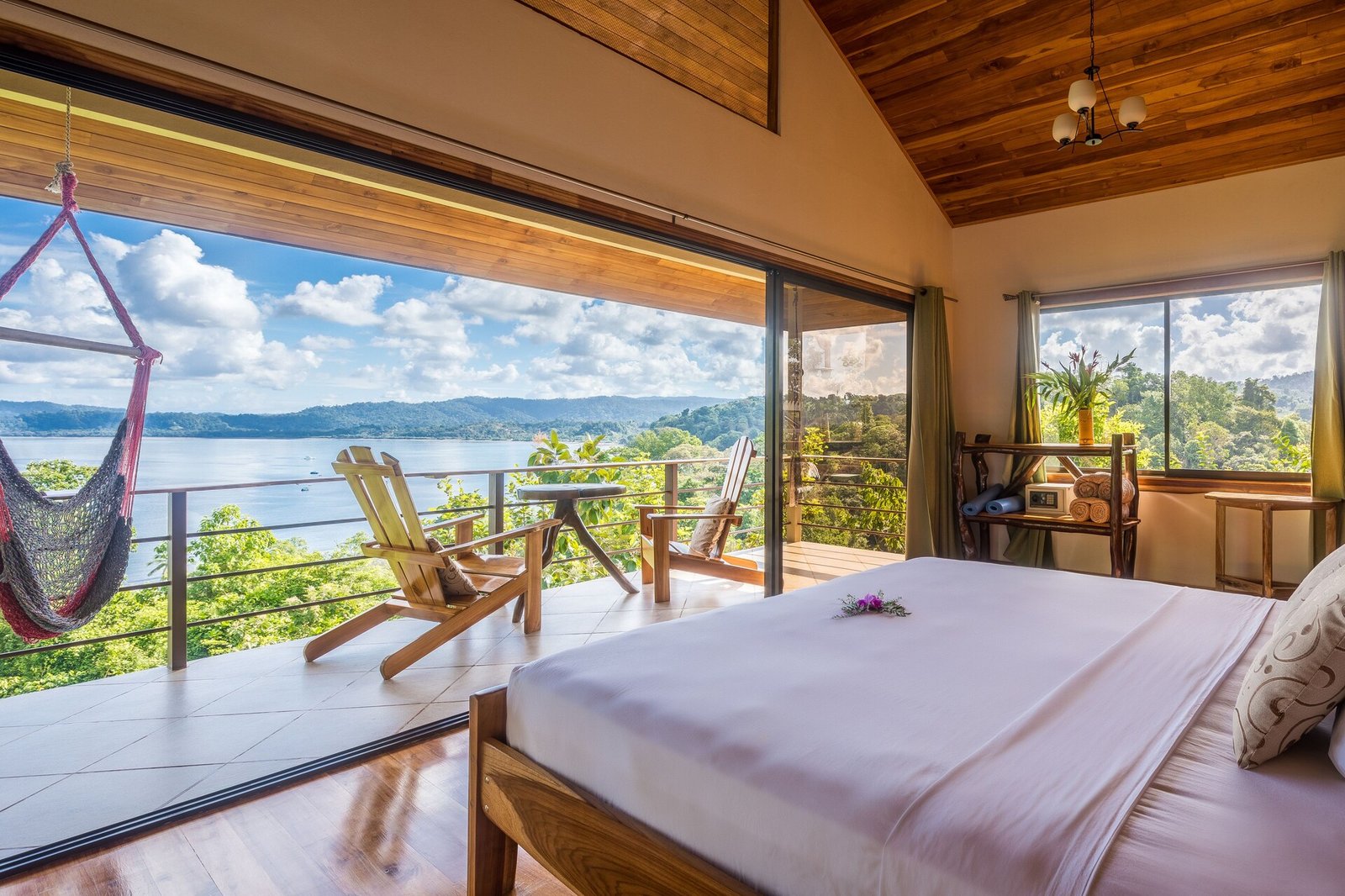 Drake Bay Getaway Hotel