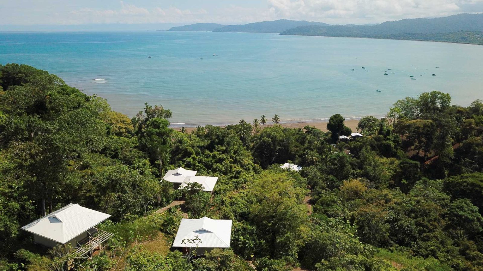 Drake Bay Getaway Hotel, backstory