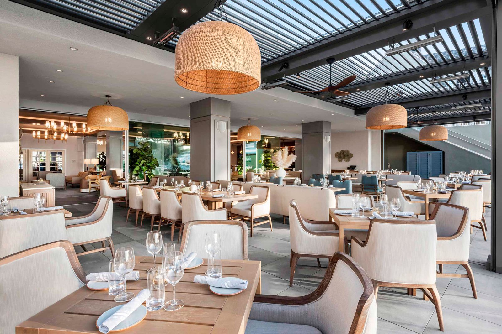 L'Auberge Del Mar, adelaide