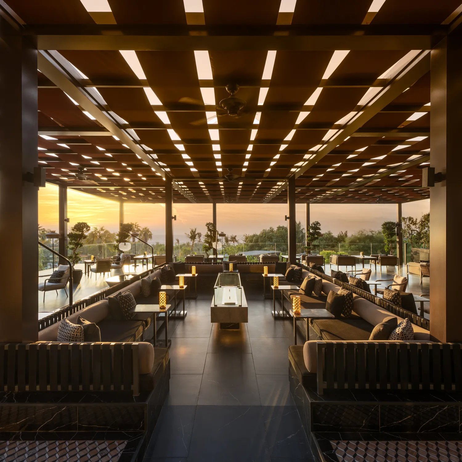 Delano Dubai, eat & drink