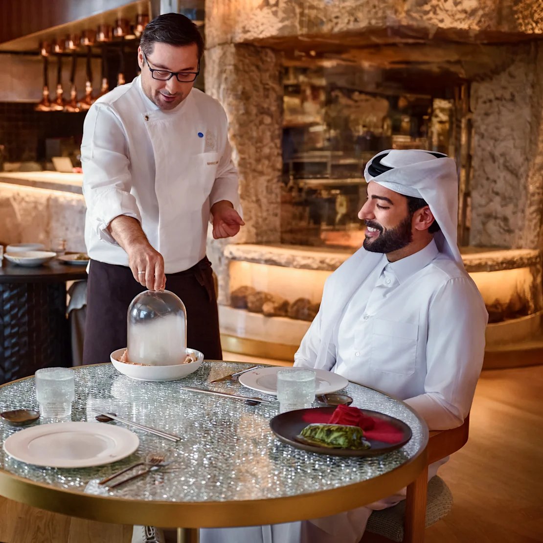 Waldorf Astoria Doha West Bay, eat & drink