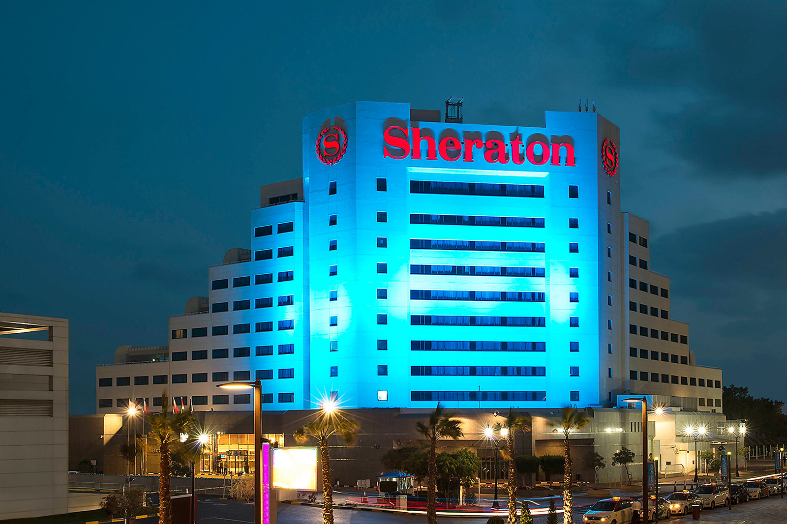 Sheraton Jumeirah Beach Resort, backstory