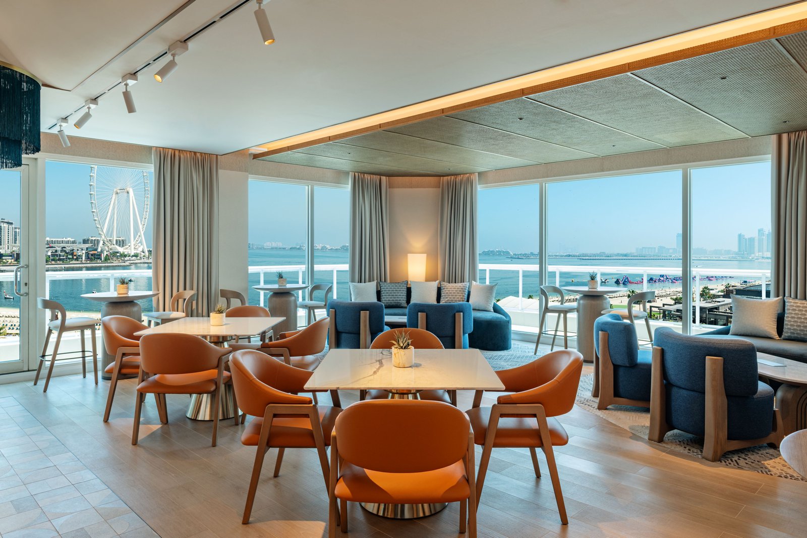 Sheraton Jumeirah Beach Resort, eat & drink